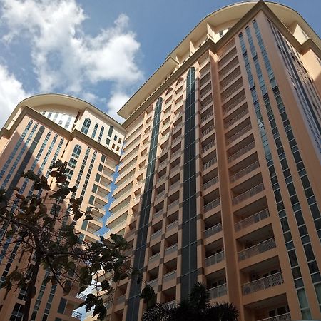 Venice Mckinley Hill Taguig Bgc 외부 사진